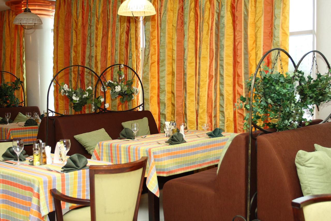 Slavinasport Hotel Zhlobin Luaran gambar
